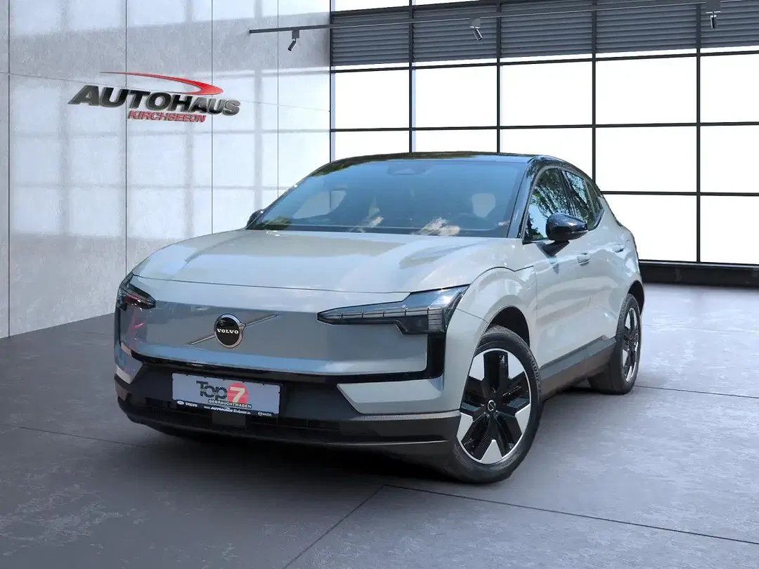 Volvo EX30 EV Plus - foto 1