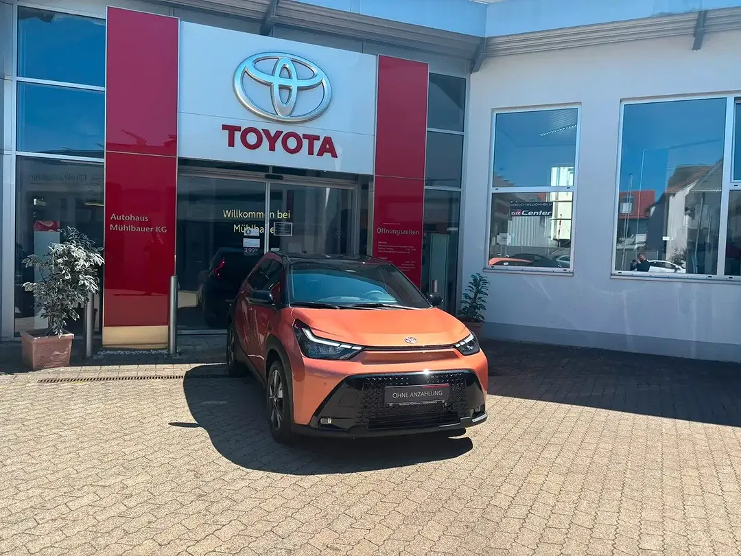Toyota Aygo Hybrid Teamplayer - Thumbnail 3