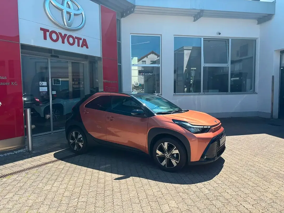 Toyota Aygo Hybrid Teamplayer - Thumbnail 6