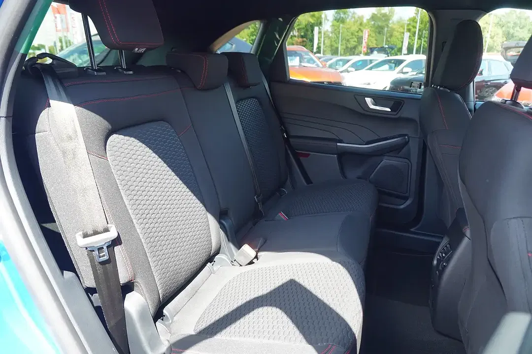 Ford Kuga 1.5 EcoBoost AUT ST-Line - Thumbnail 10