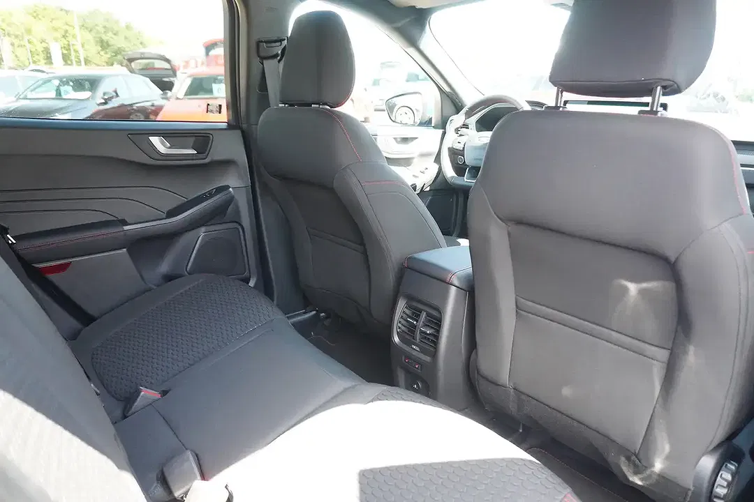 Ford Kuga 1.5 EcoBoost AUT ST-Line - Thumbnail 11