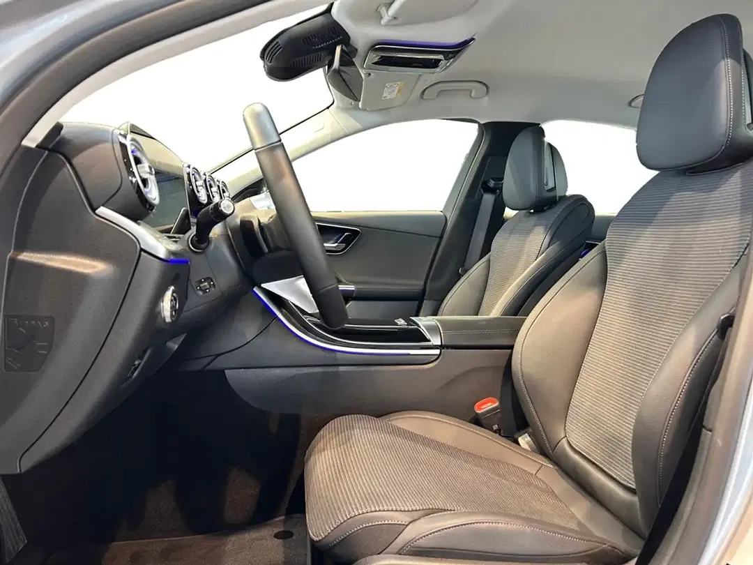 Mercedes-Benz C 220 MBUX Avantgarde - Thumbnail 5