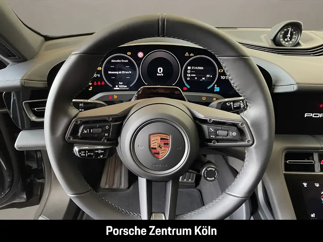 Porsche Taycan 4 Cross Turismo - Thumbnail 15