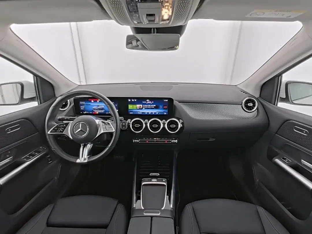Mercedes-Benz B 200 - Thumbnail 7