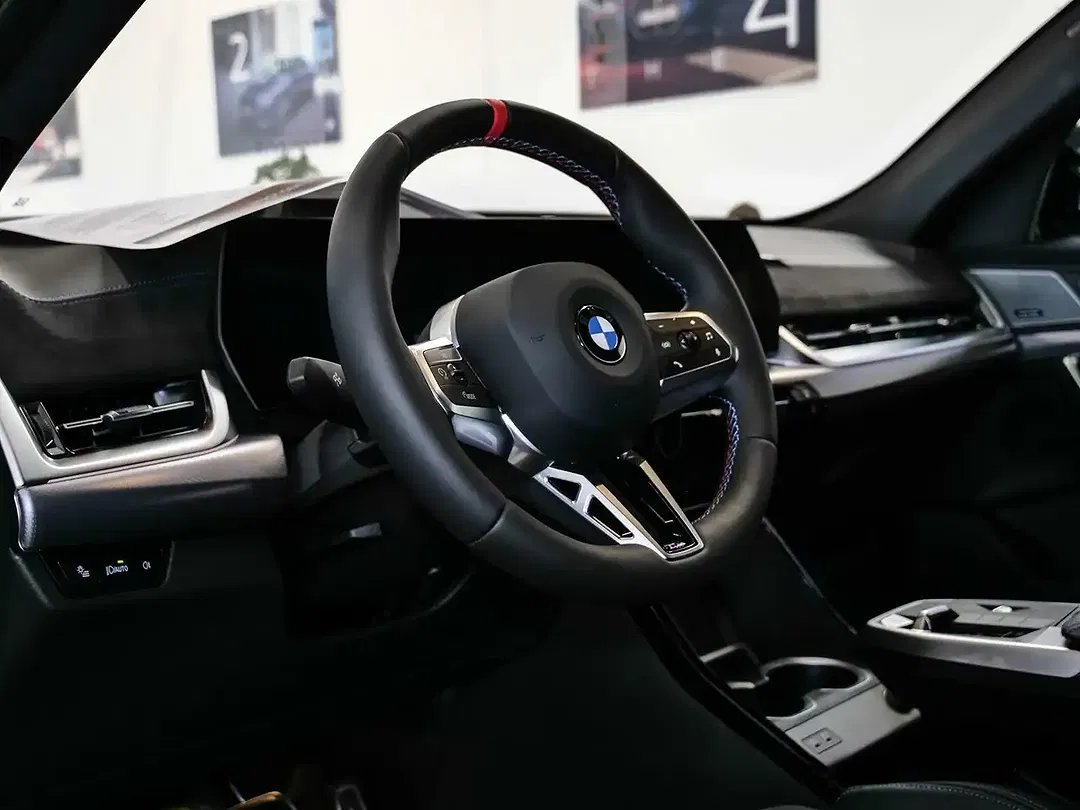 BMW X2 M xDrive - Thumbnail 4