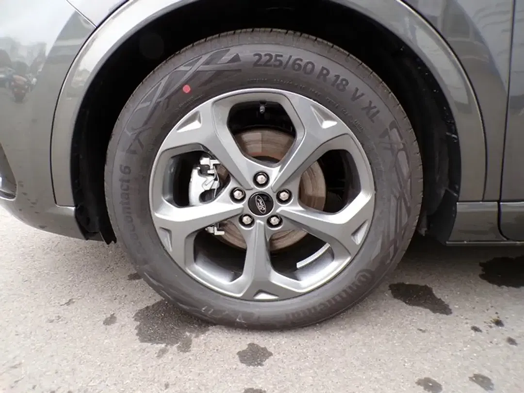 Ford Kuga 1.5 AUT ST-Line - Thumbnail 10