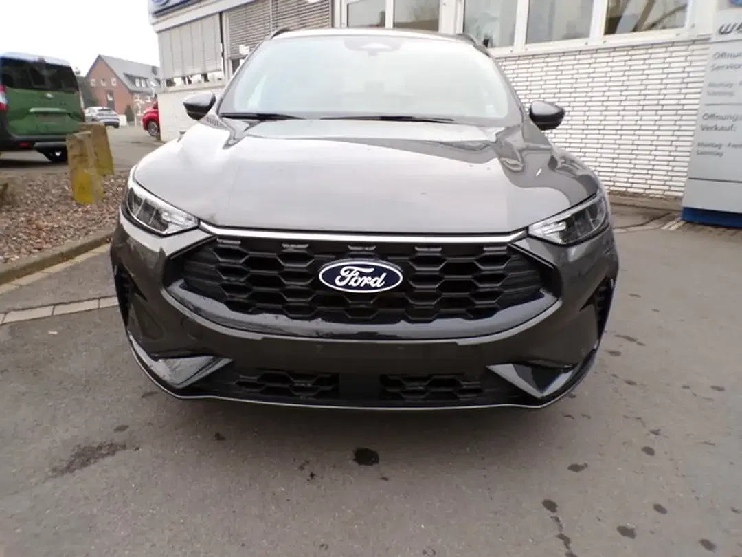 Ford Kuga 1.5 AUT ST-Line - Thumbnail 2
