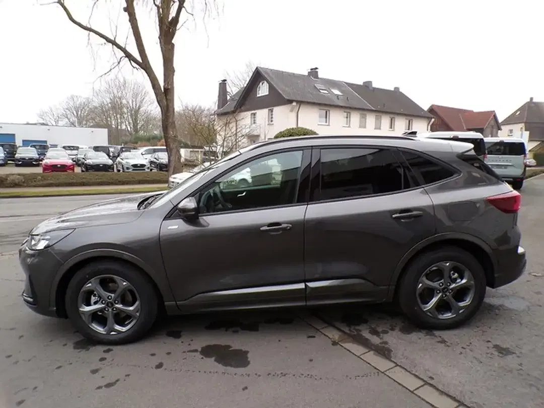 Ford Kuga 1.5 AUT ST-Line - Thumbnail 4