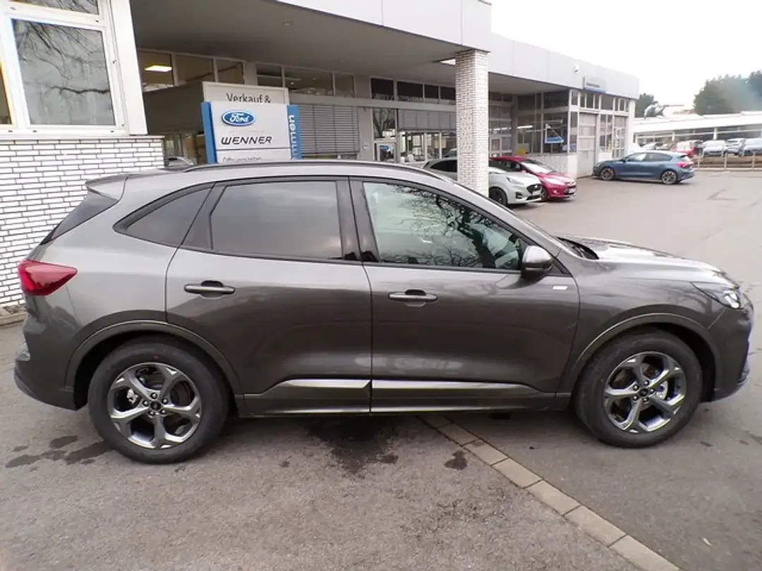 Ford Kuga 1.5 AUT ST-Line - Thumbnail 9