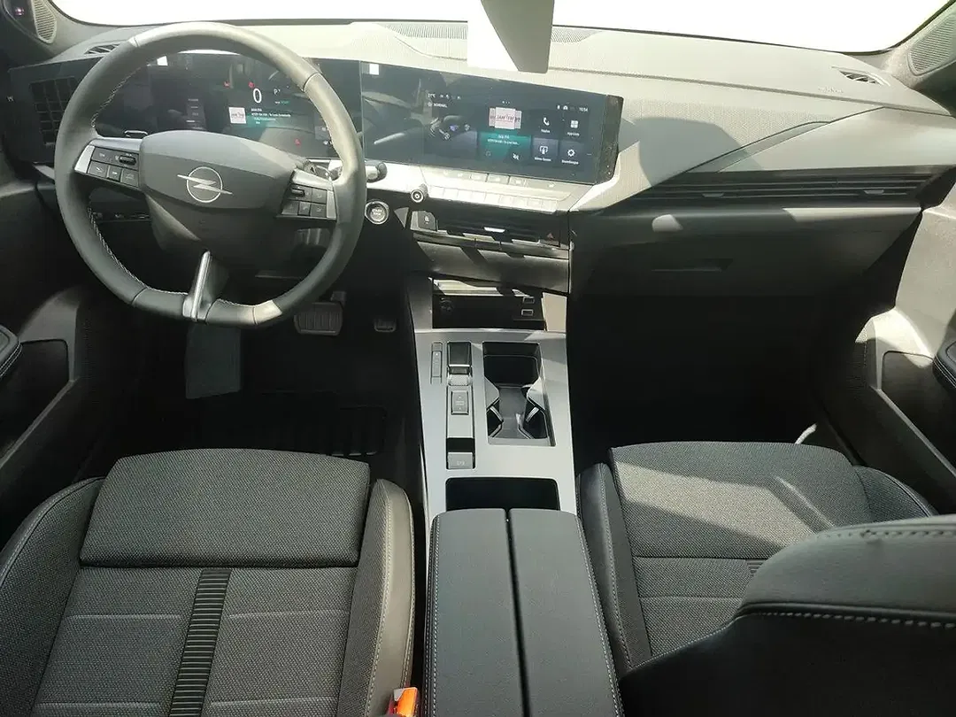 Opel Astra EV GS - Thumbnail 14