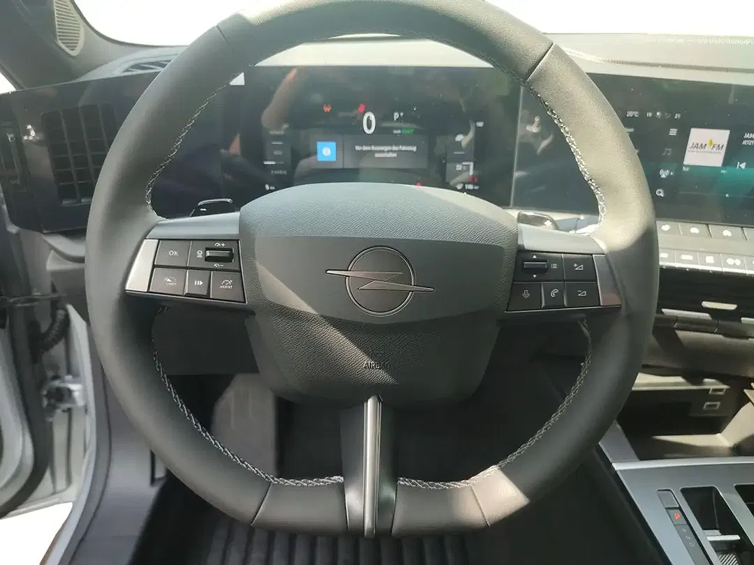 Opel Astra EV GS - Thumbnail 6