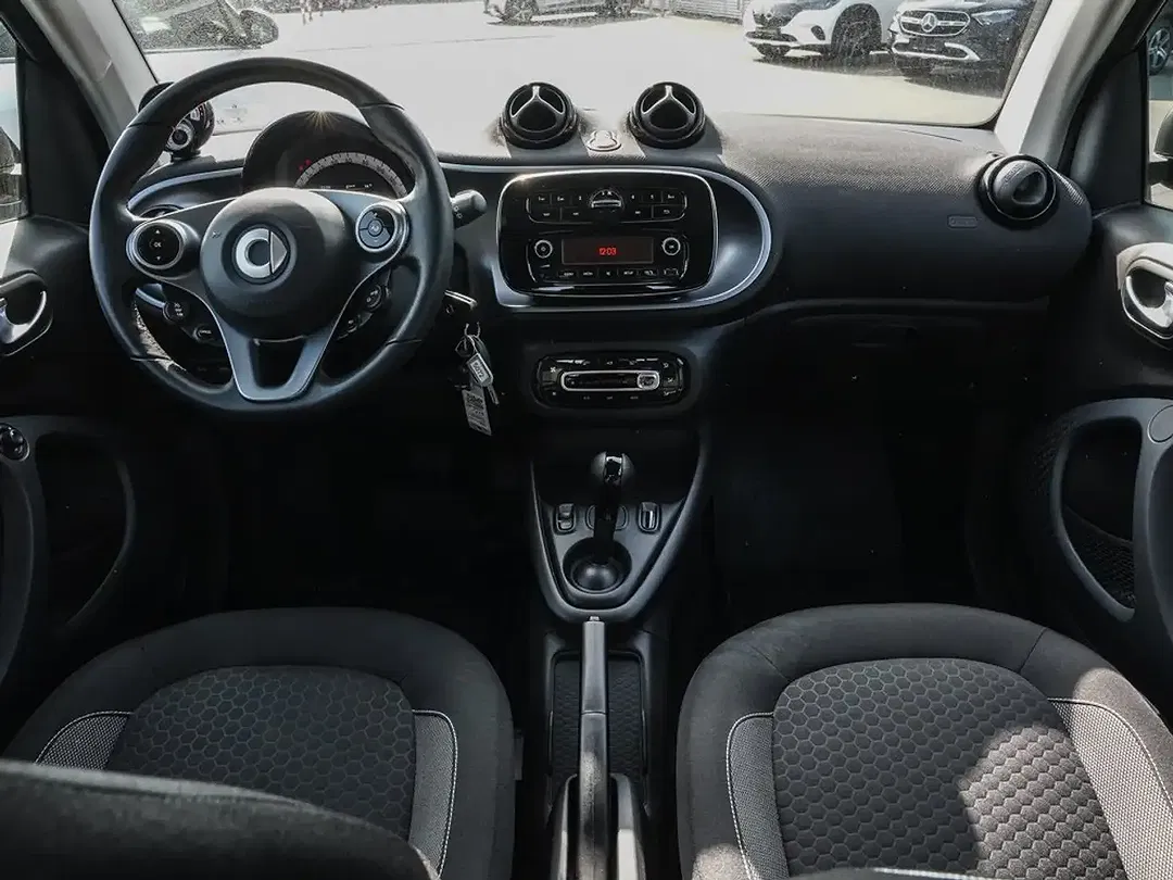 smart forTwo - Thumbnail 12