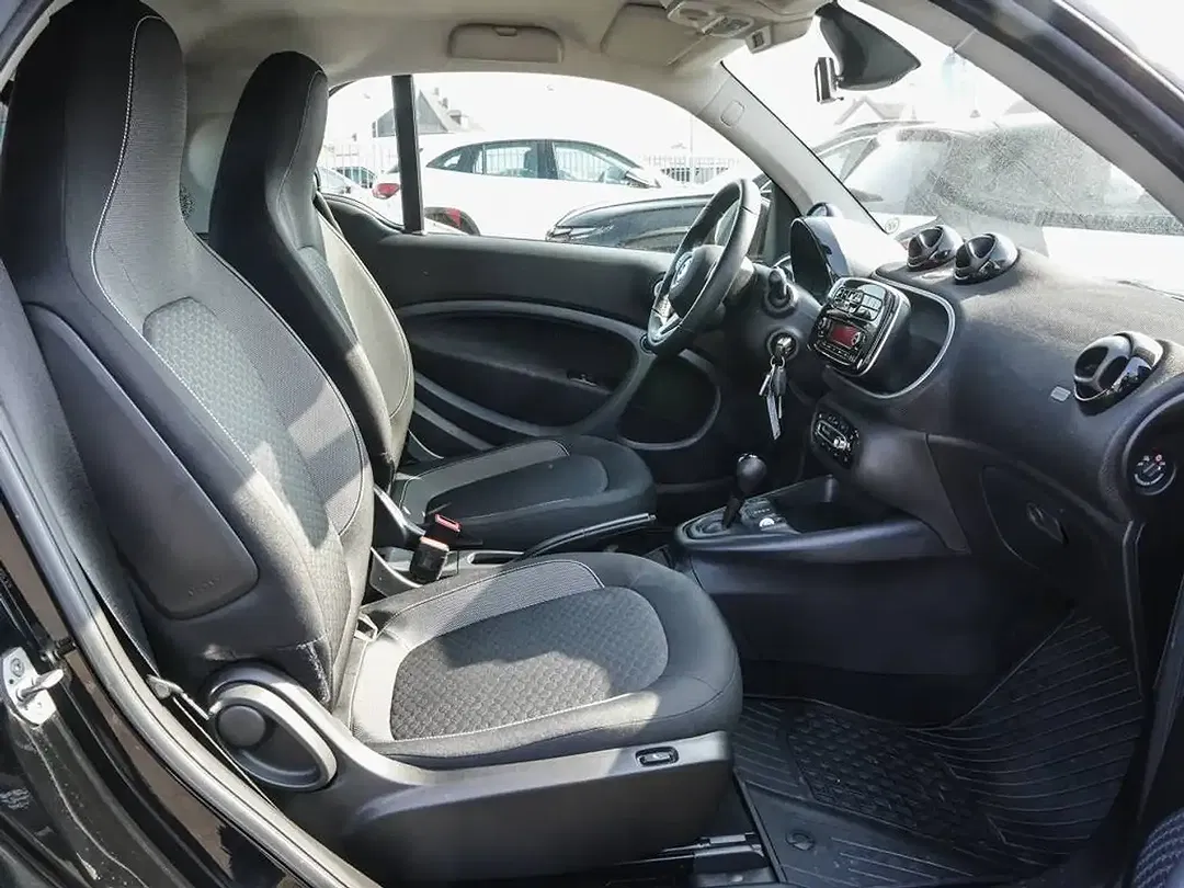 smart forTwo - Thumbnail 8
