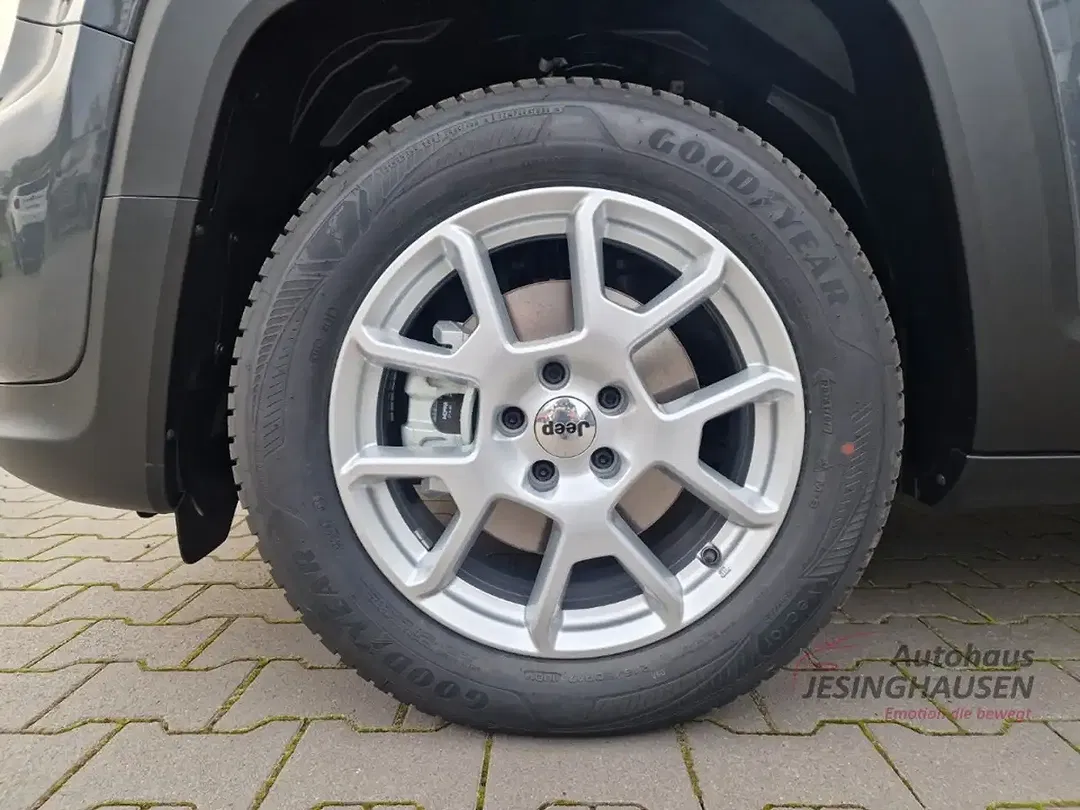 Jeep Renegade e-Hybrid Altitude - Thumbnail 10