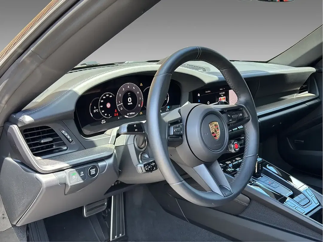 Porsche 911 Carrera S - Thumbnail 10