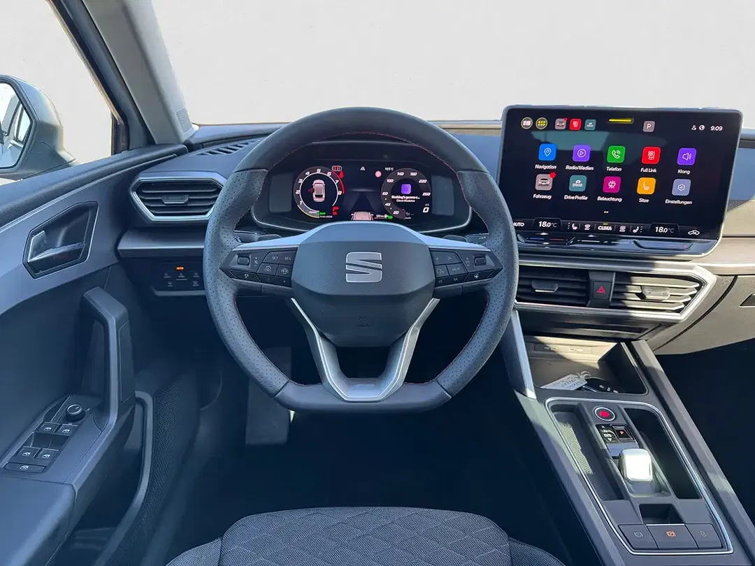 SEAT Leon eTSI FR - Thumbnail 10