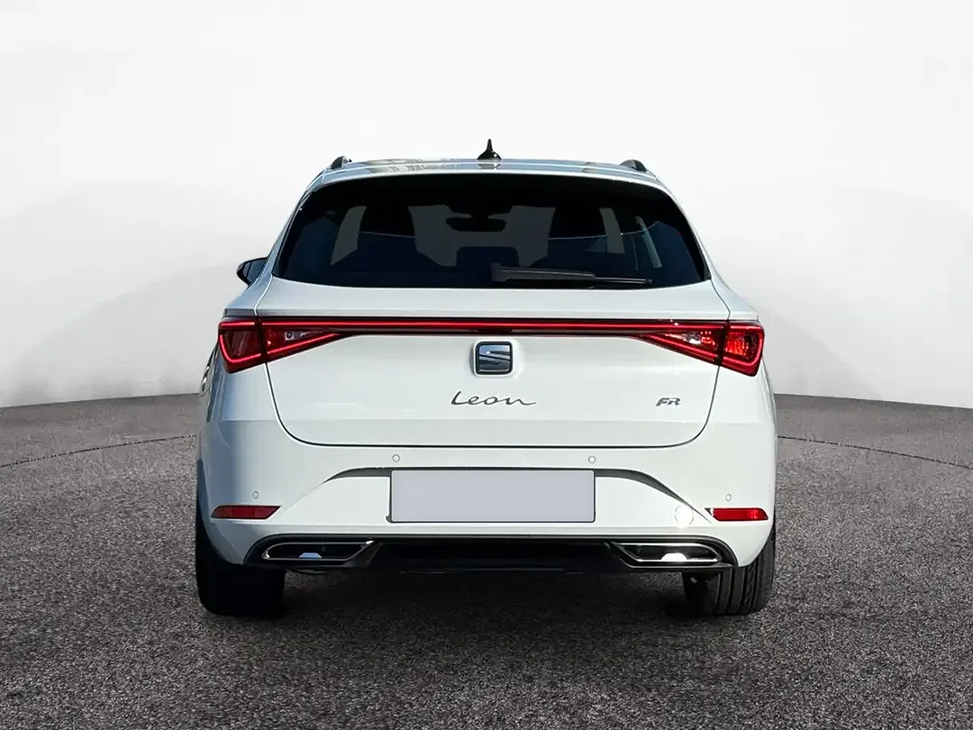SEAT Leon eTSI FR - Thumbnail 5
