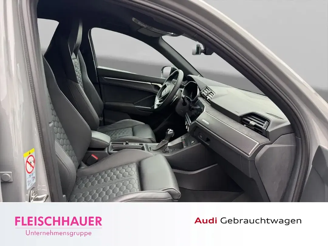 Audi RS Q3 TFSI quattro Sportback - Thumbnail 11