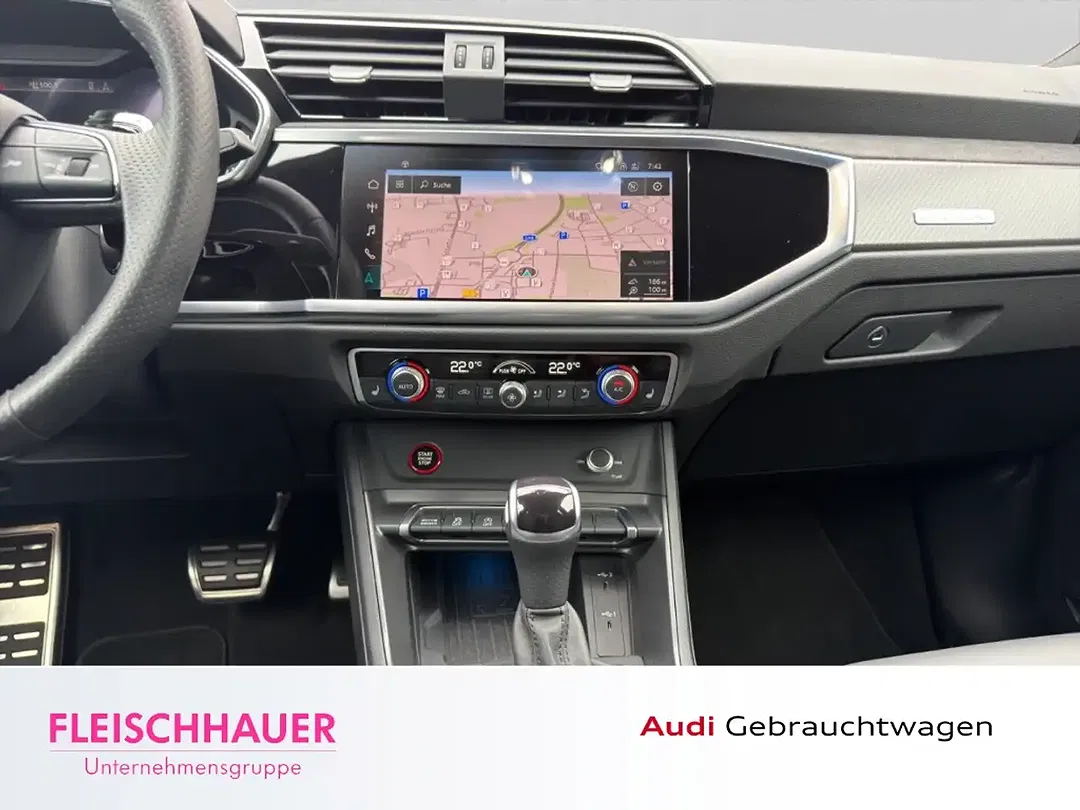 Audi RS Q3 TFSI quattro Sportback - Thumbnail 16