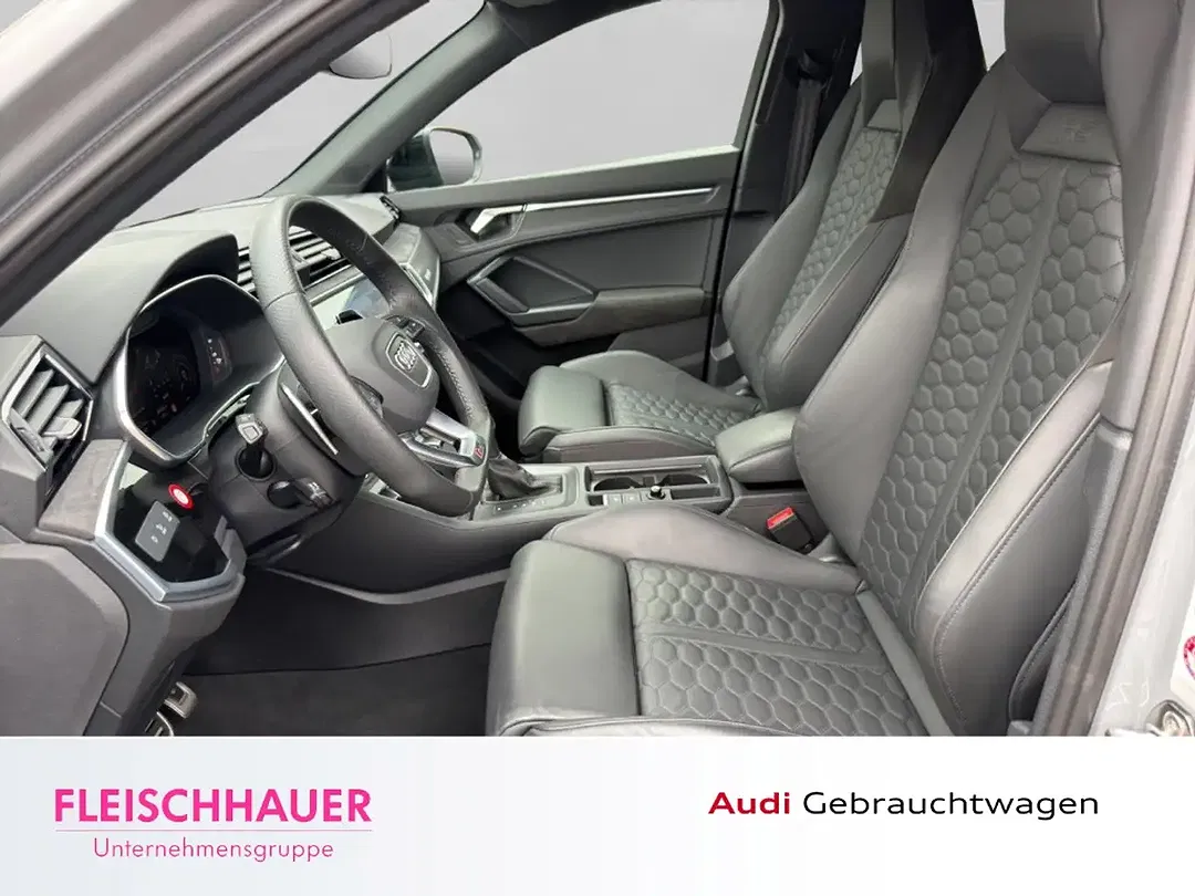 Audi RS Q3 TFSI quattro Sportback - Thumbnail 8