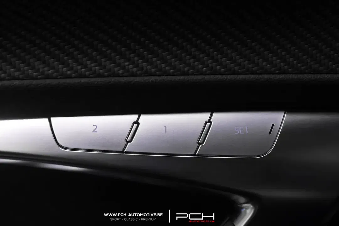 Audi RS6 4.0 V8 TFSI tiptronic quattro performance Avant - foto 15