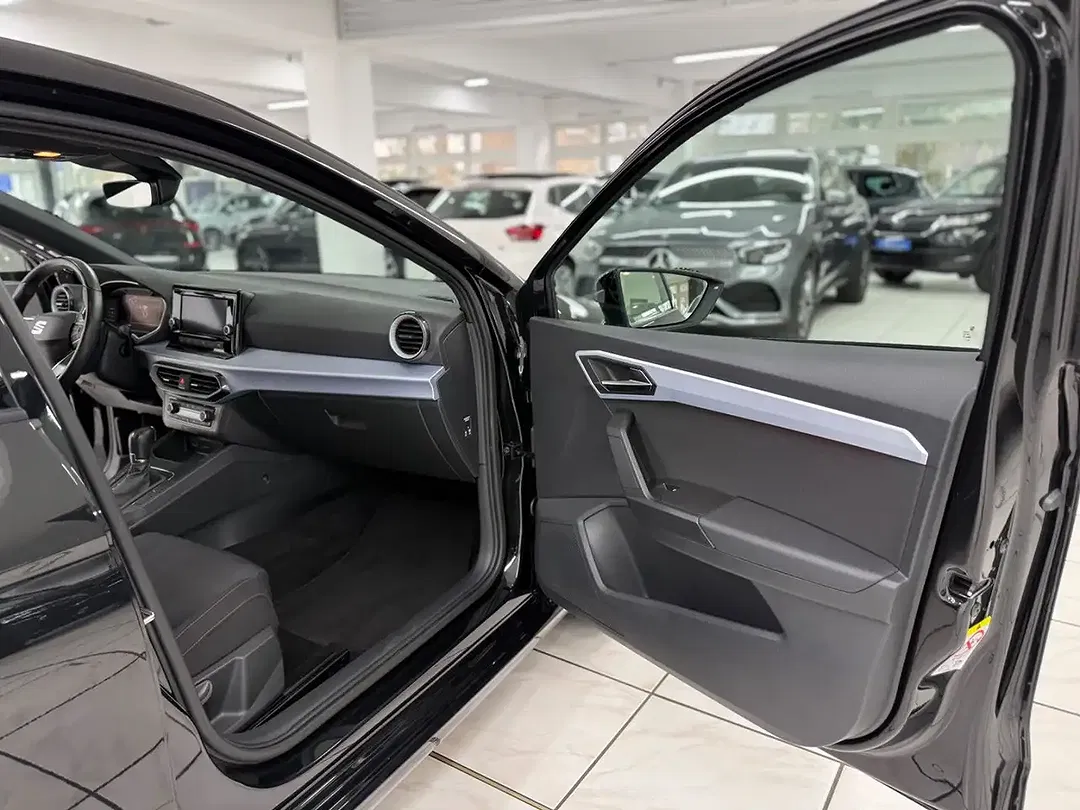 SEAT Ibiza 1.5 TSI ACT FR - Thumbnail 10