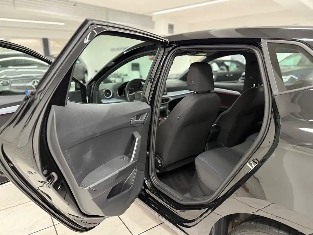 SEAT Ibiza 1.5 TSI ACT FR - Thumbnail 9