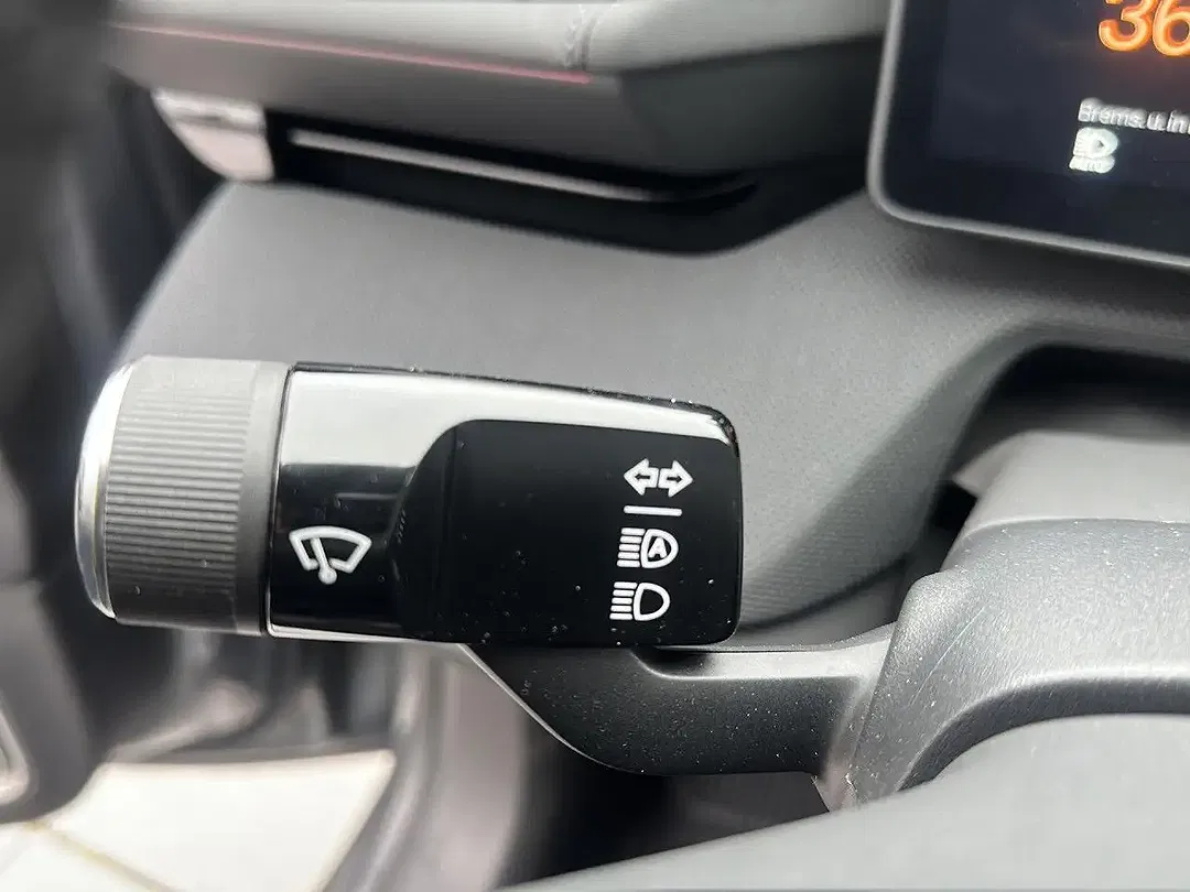 Polestar 4 - Thumbnail 14