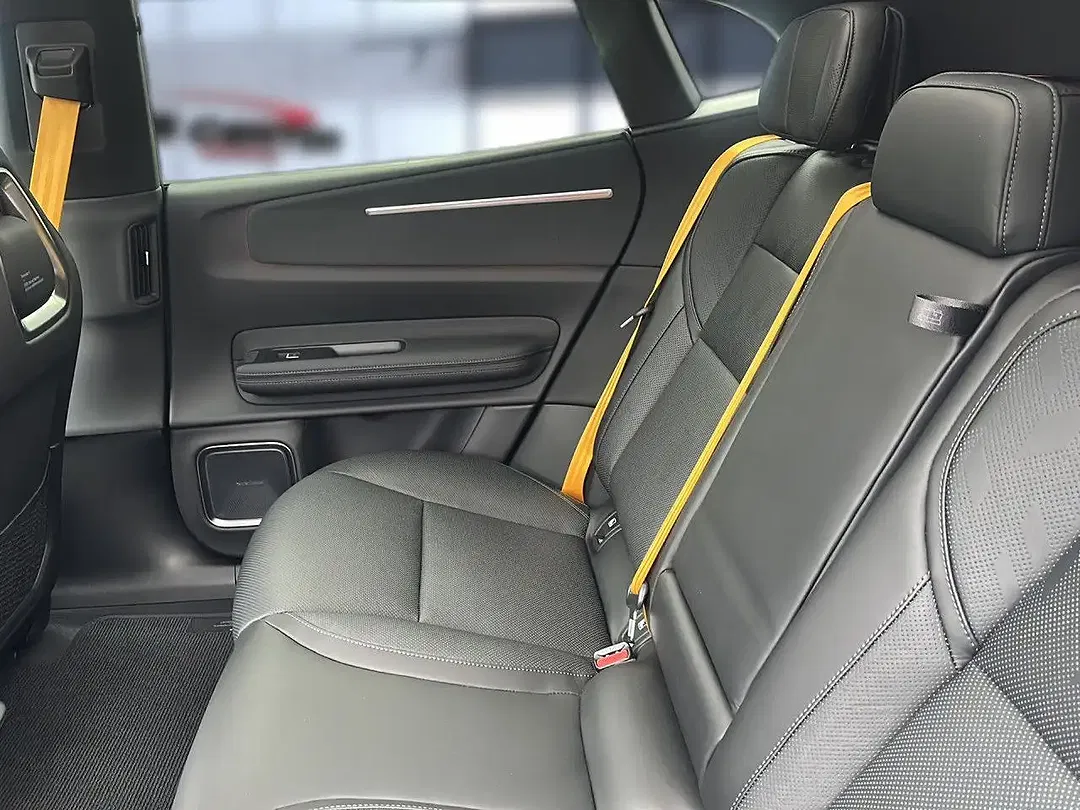 Polestar 4 - foto 15