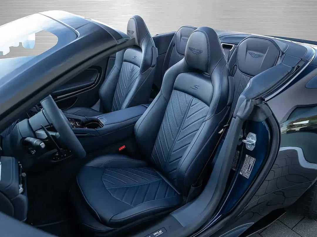 Aston Martin DB12 V8 S Volante - Thumbnail 12