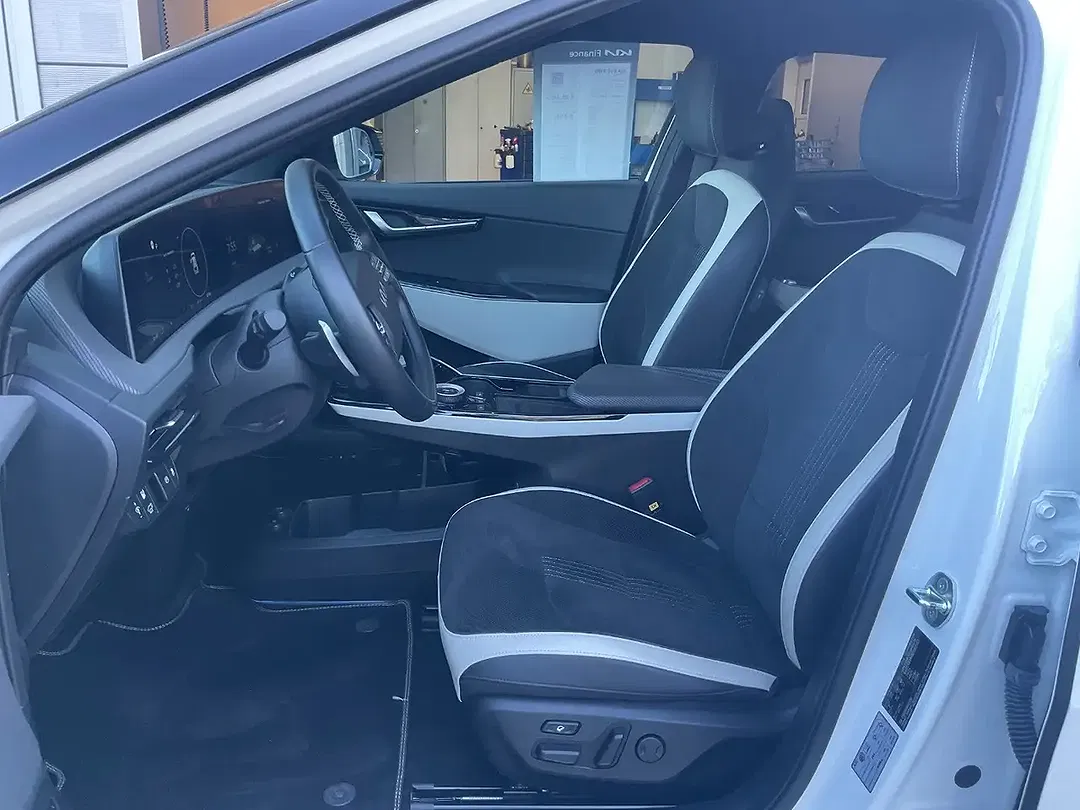 Kia EV6 GT GT-Line - Thumbnail 7