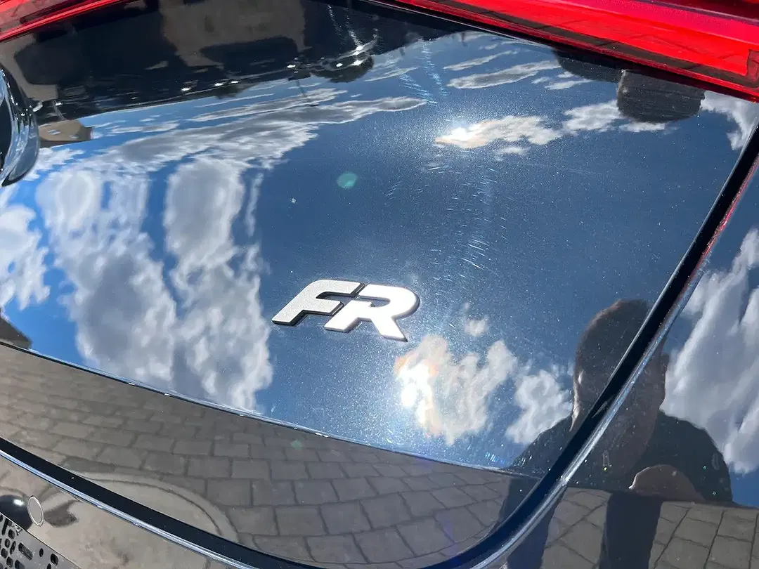 SEAT Leon 1.5 eTSI DSG FR - Thumbnail 13