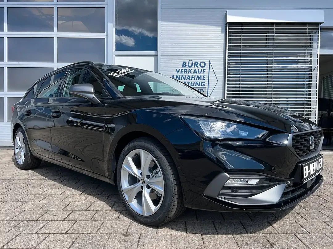 SEAT Leon 1.5 eTSI DSG FR - foto 2