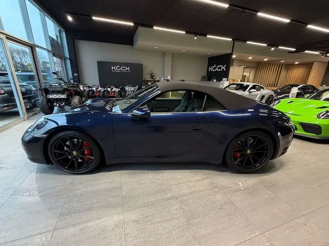 Porsche 911 Carrera S Cabriolet - Thumbnail 13