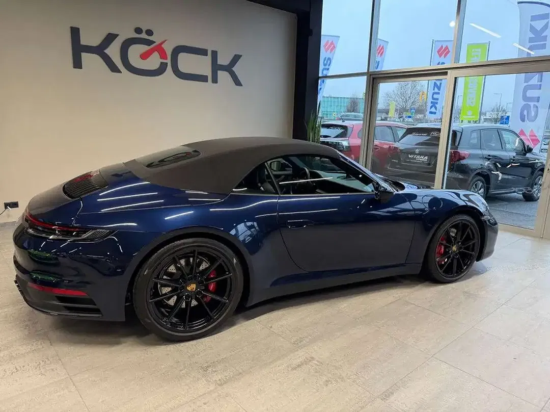Porsche 911 Carrera S Cabriolet - Thumbnail 6