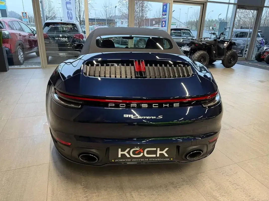 Porsche 911 Carrera S Cabriolet - Thumbnail 8