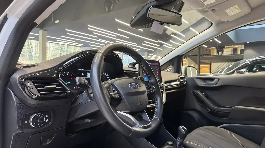 Ford Fiesta - Thumbnail 11