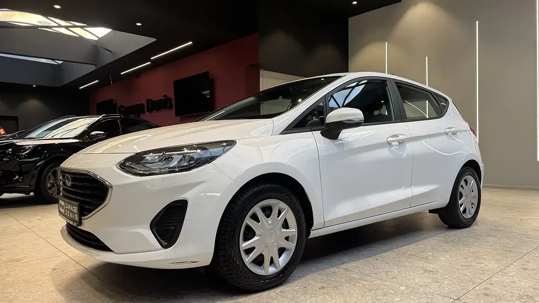 Ford Fiesta - Thumbnail 5