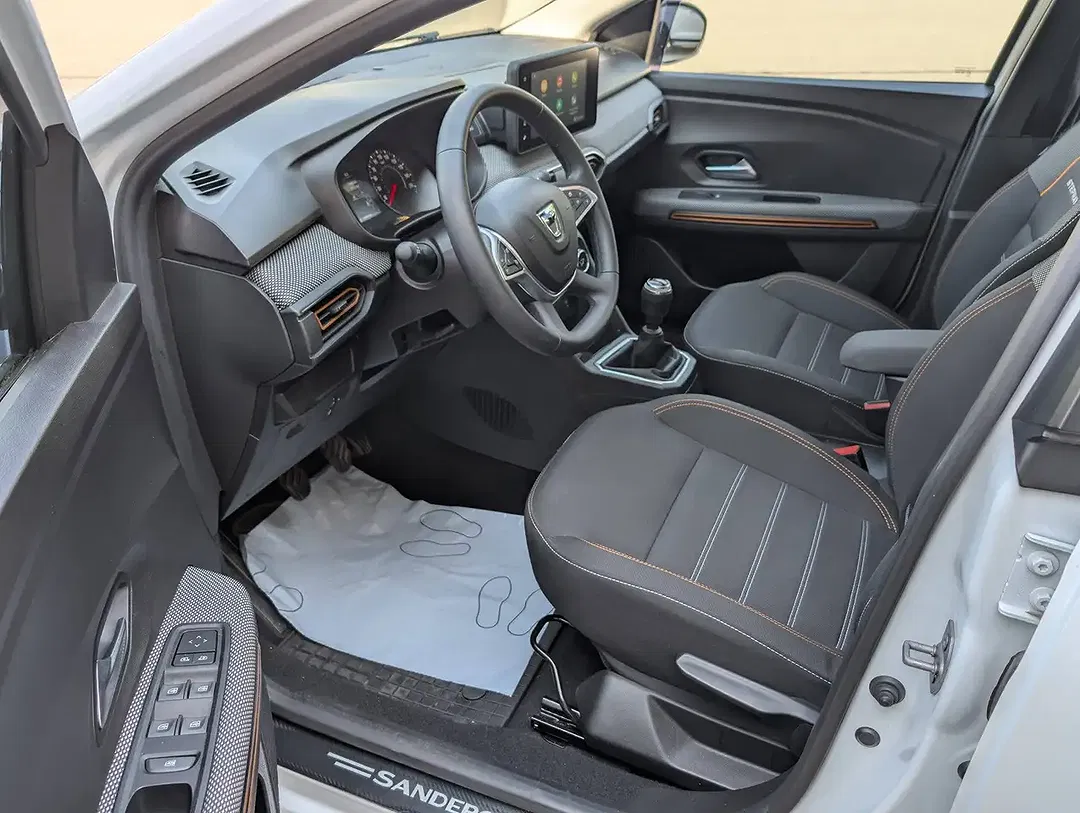 Dacia Sandero Stepway Comfort - Thumbnail 9