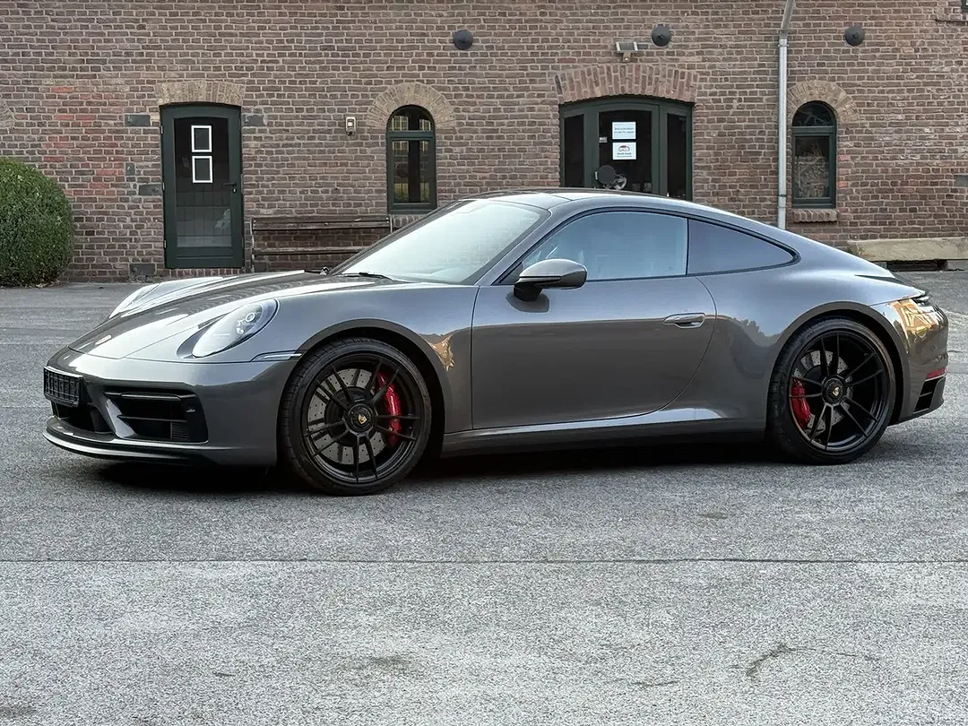 Porsche 992 PASM Carrera 4 GTS - Thumbnail 9