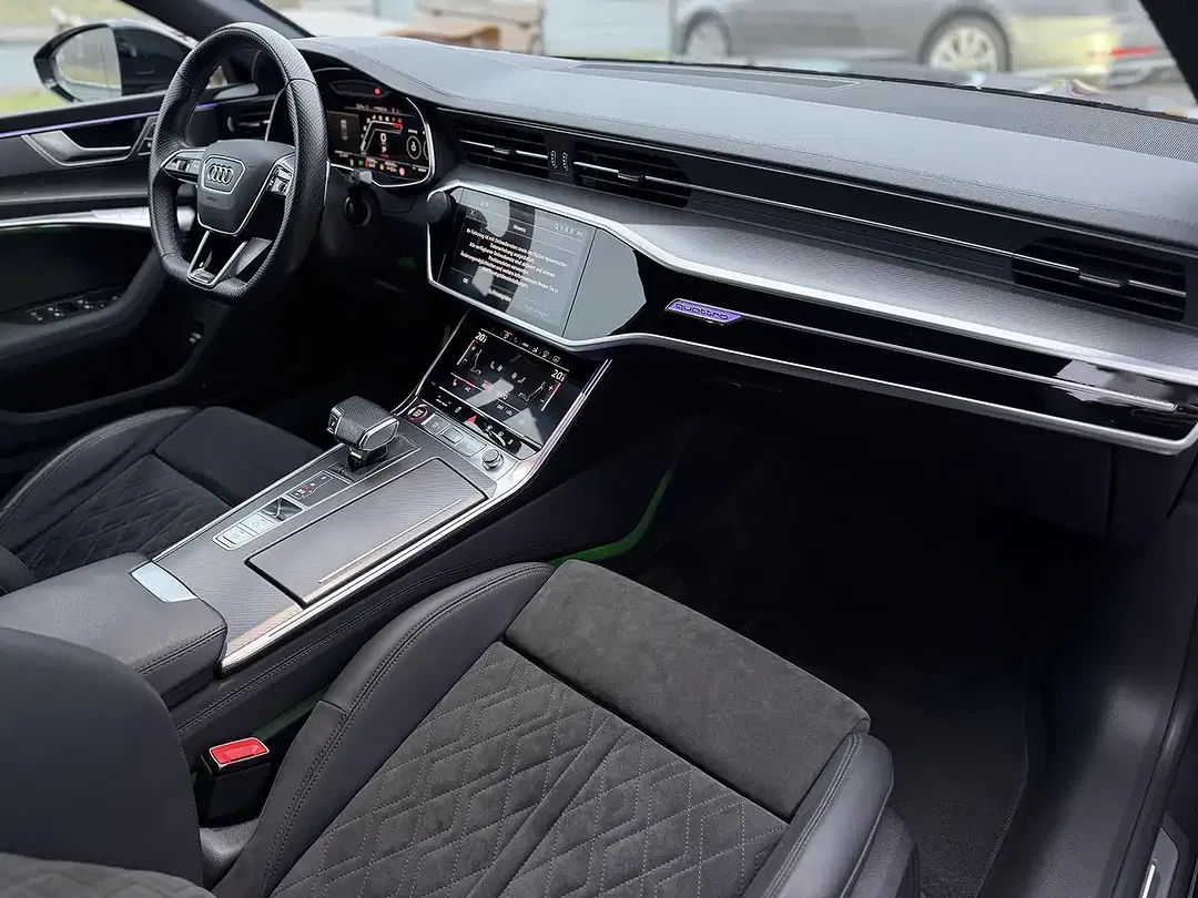 Audi RS7 4.0 TFSI quattro - Thumbnail 12