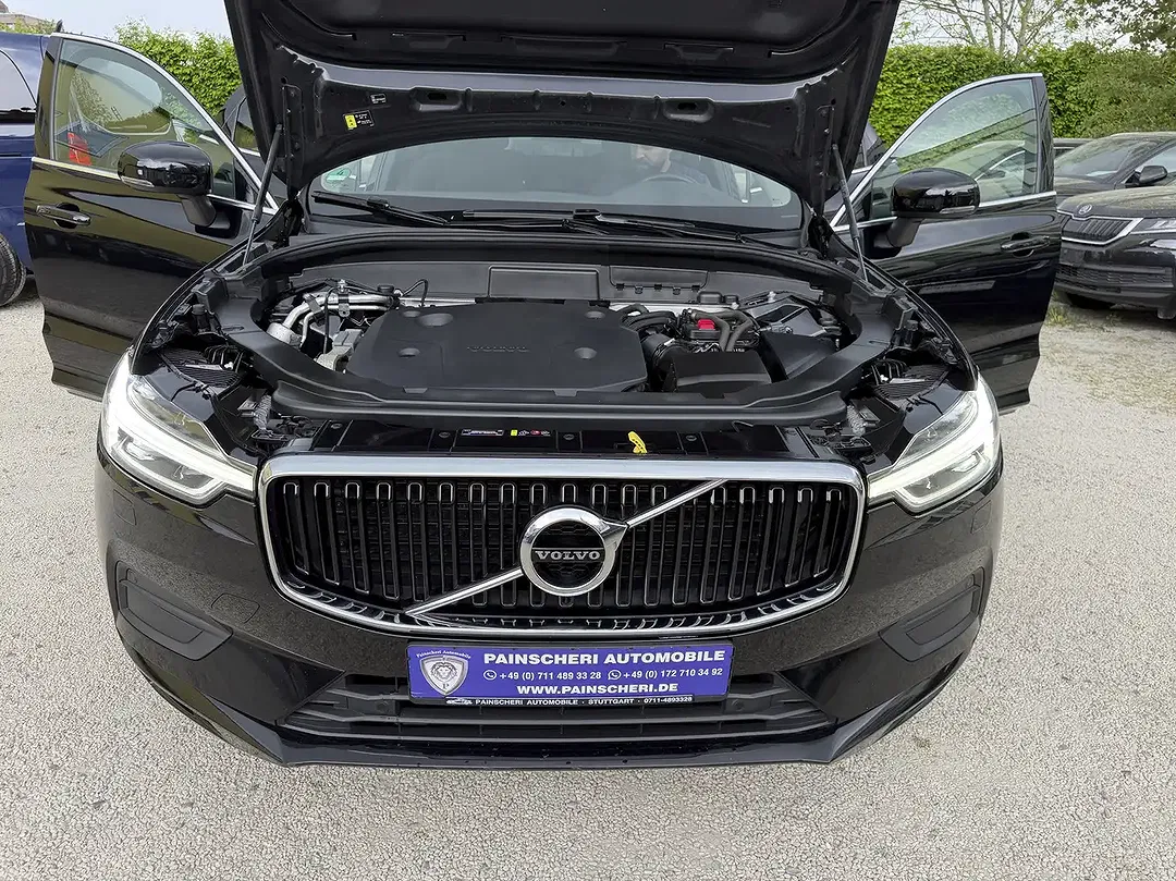 Volvo XC60 AWD Momentum Pro - Thumbnail 5