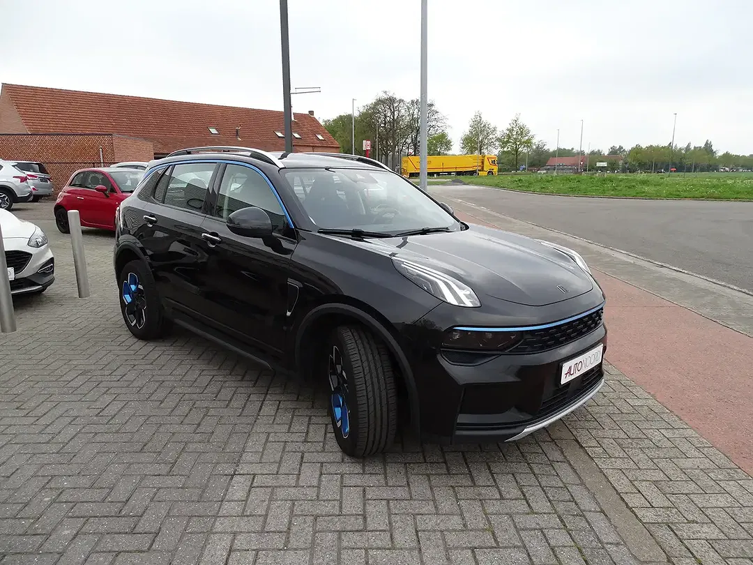 Lynk & Co 01 - foto 2