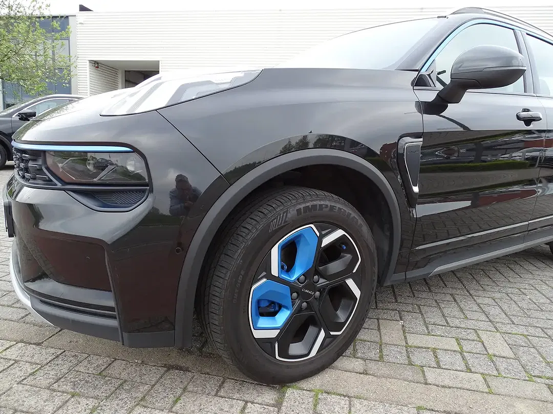 Lynk & Co 01 - Thumbnail 6