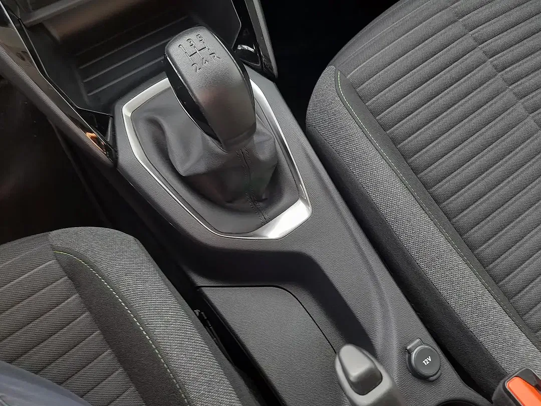 Peugeot 208 PureTech - Thumbnail 24