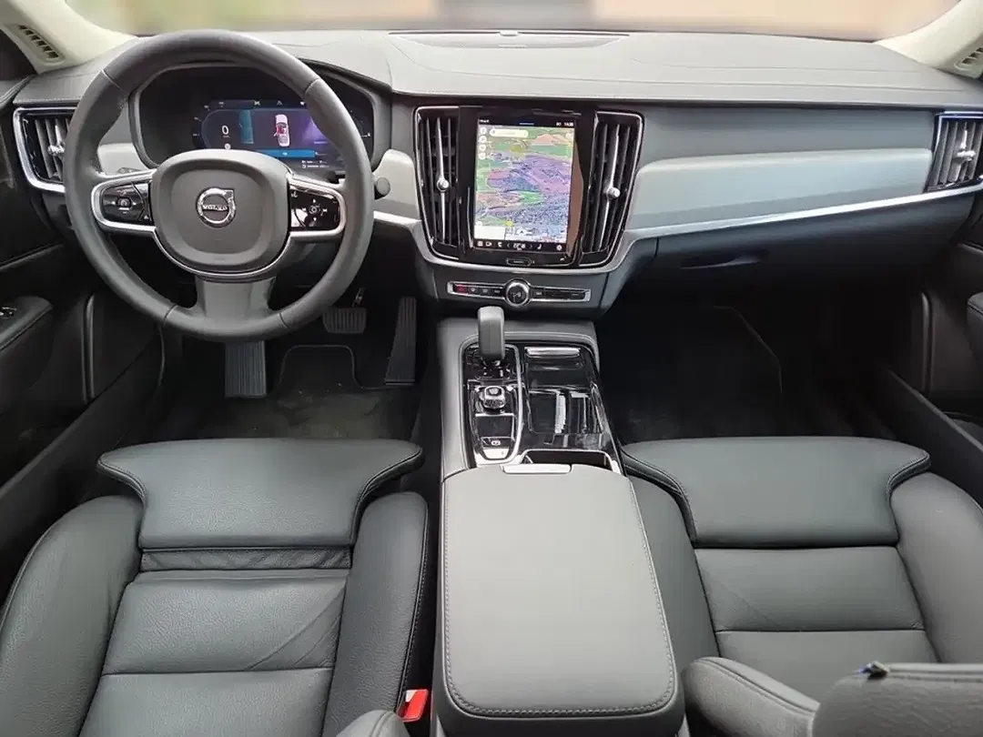 Volvo S90 T8 PHEV Hybrid AWD Plus Dark - Thumbnail 10