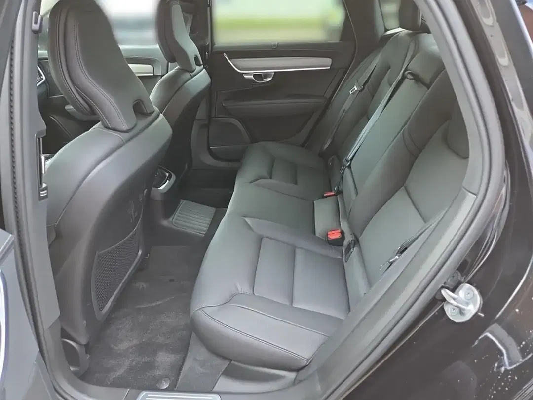 Volvo S90 T8 PHEV Hybrid AWD Plus Dark - Thumbnail 11