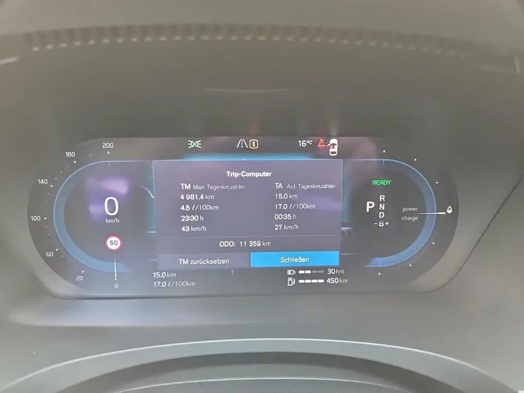 Volvo S90 T8 PHEV Hybrid AWD Plus Dark - Thumbnail 14