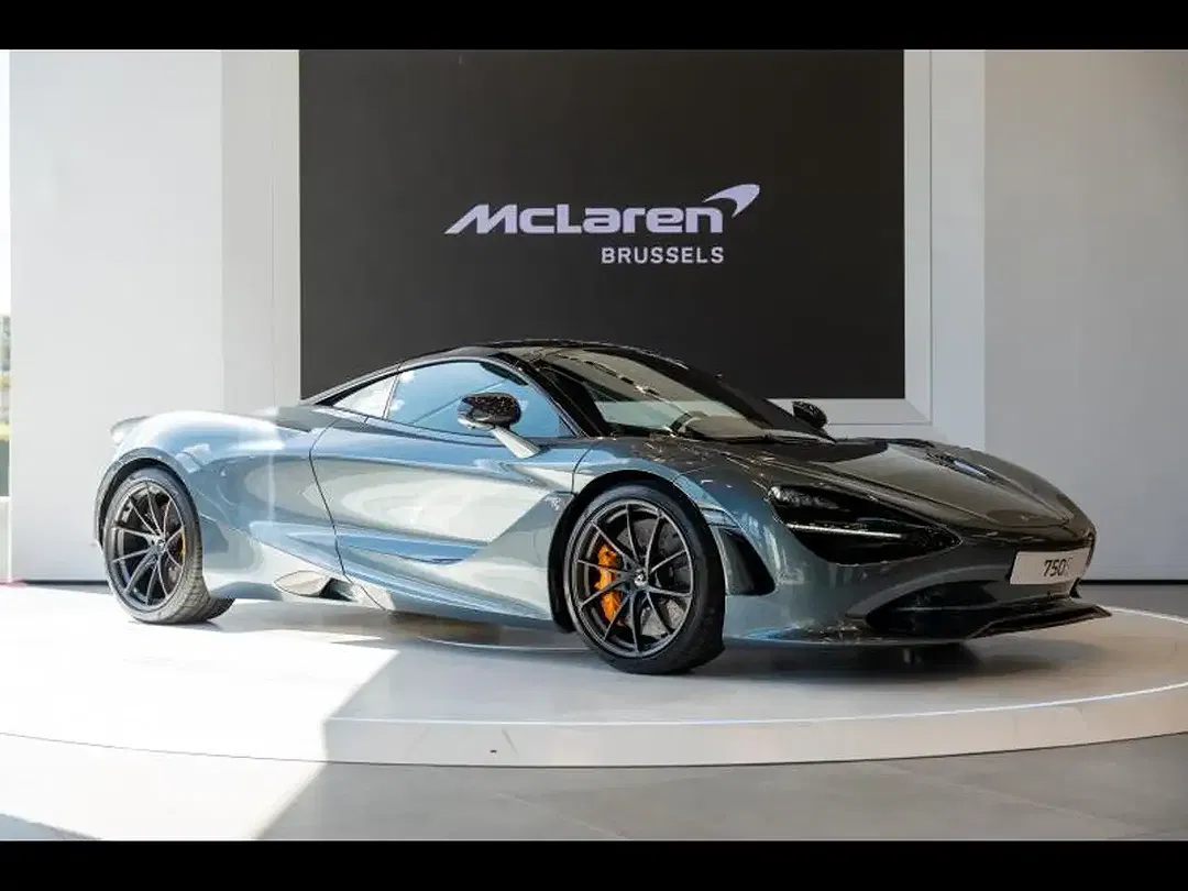 McLaren 750S Performance - foto 1