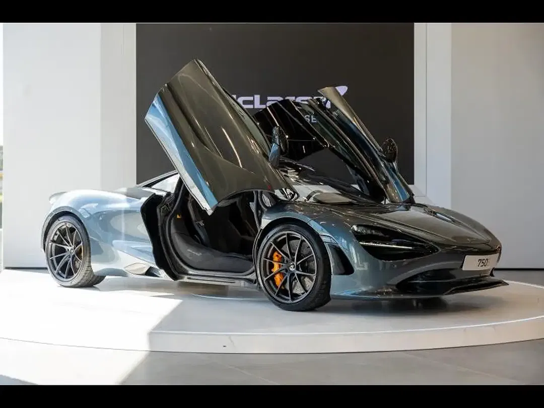 McLaren 750S Performance - foto 2